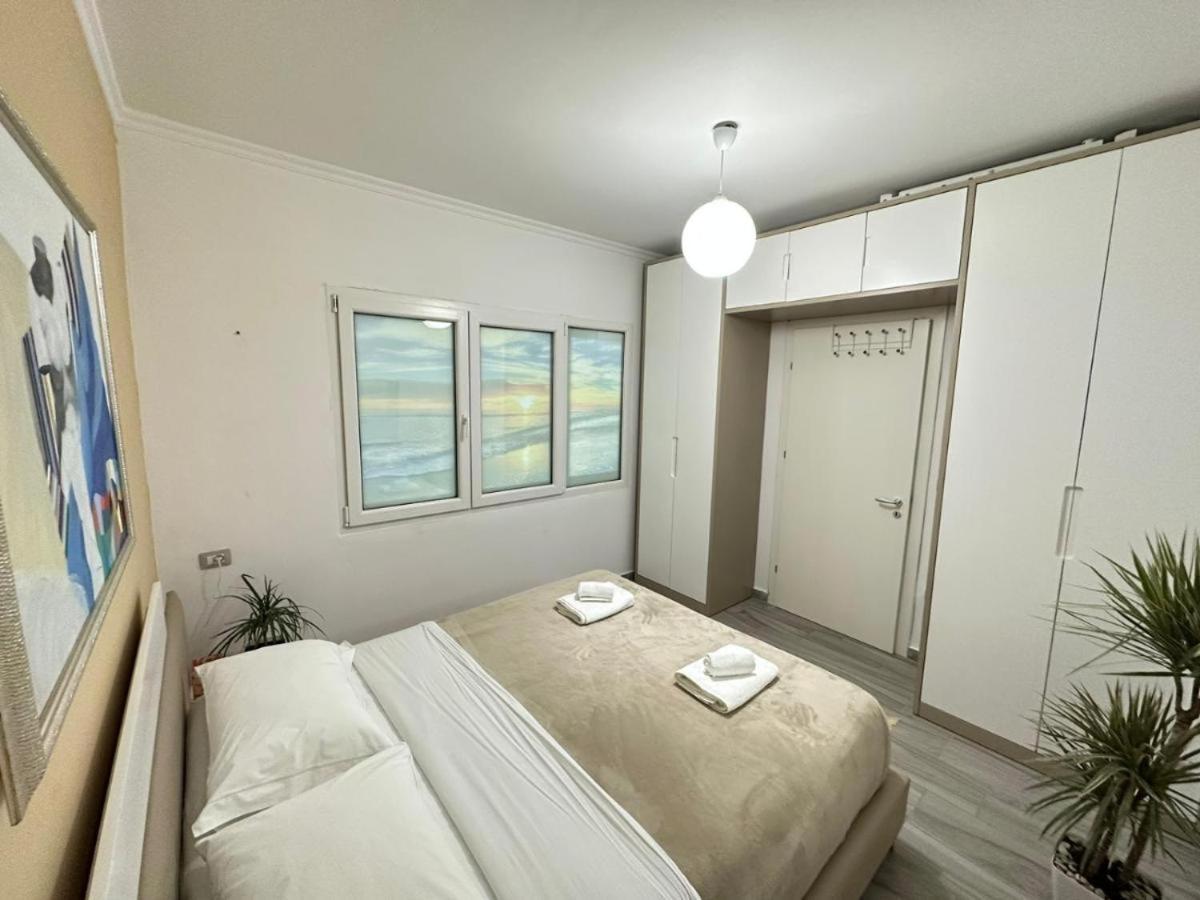 Sofia'S Holiday Apartment Vlore Luaran gambar