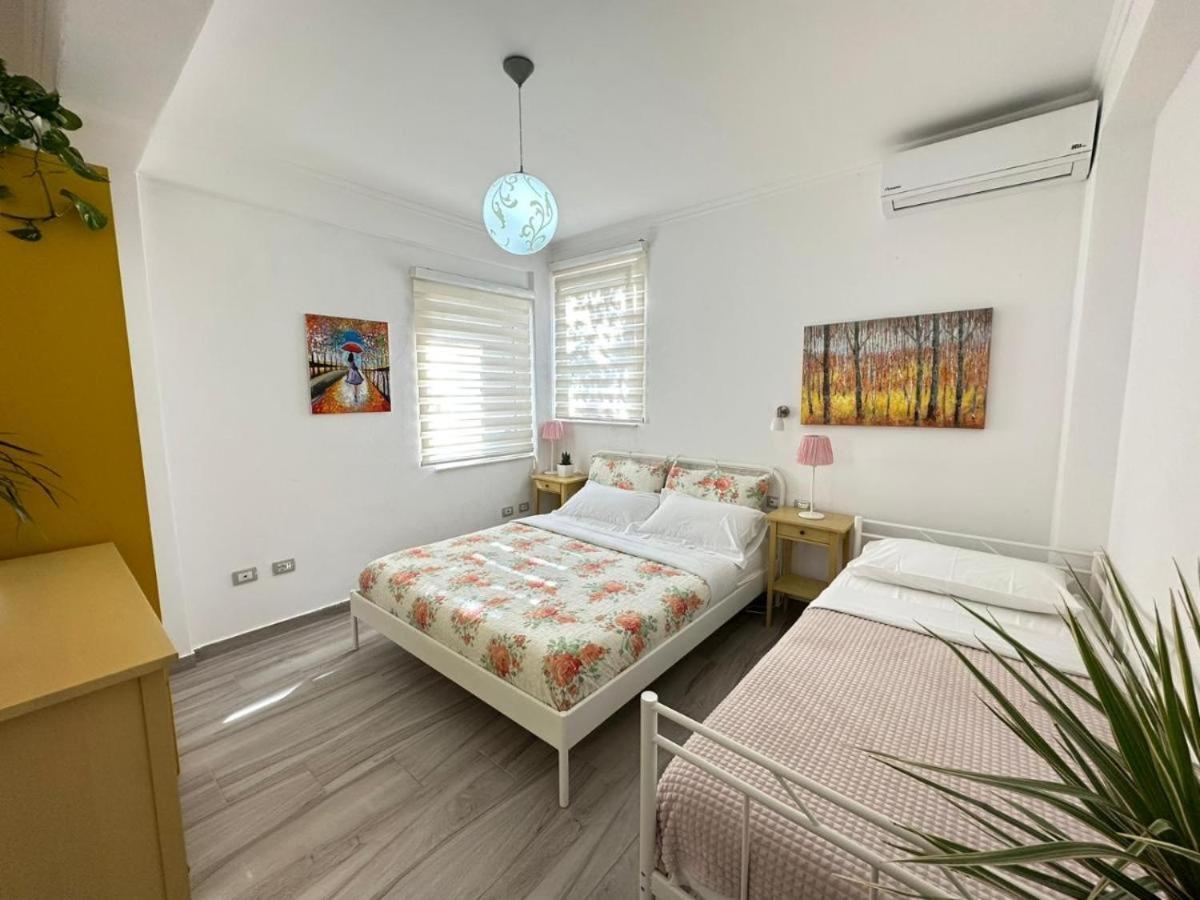 Sofia'S Holiday Apartment Vlore Luaran gambar
